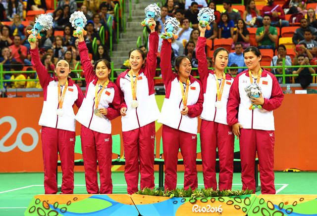 获得亚军的中国女子盲人门球队 获得亚军的中国女子盲人门球队